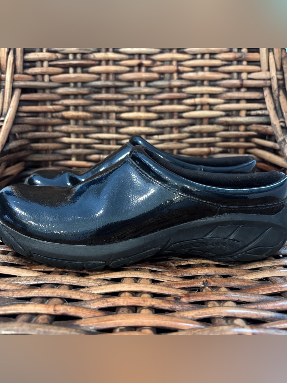 Merrell Women’s Black Patent Slip-On Clog Mules in size 8.5